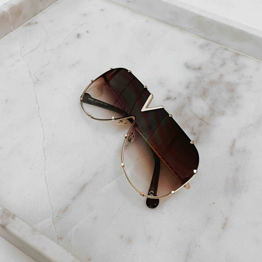 Jersey Sunglasses: Brown Lens