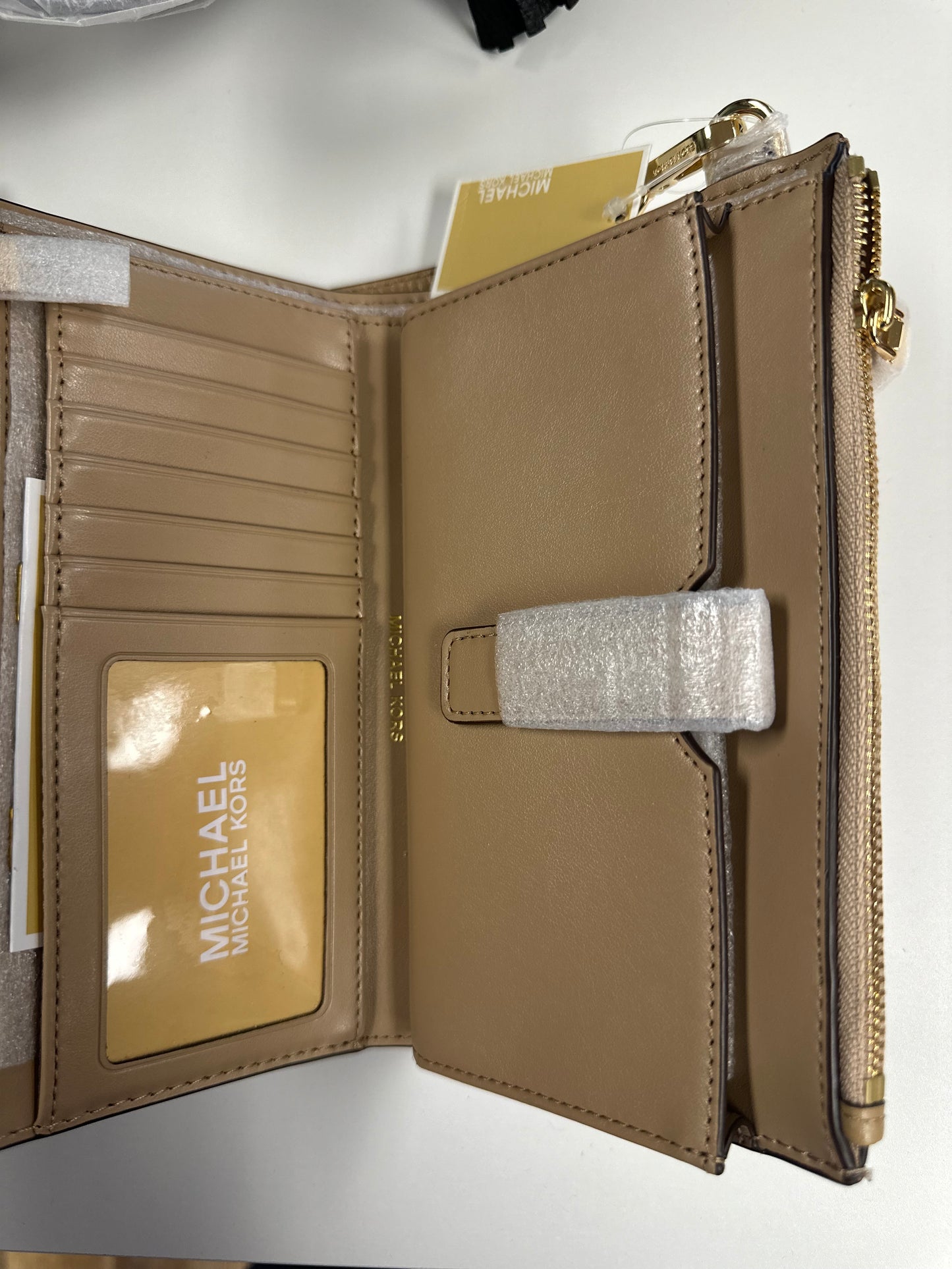 Michael Kors Double zip wristlet