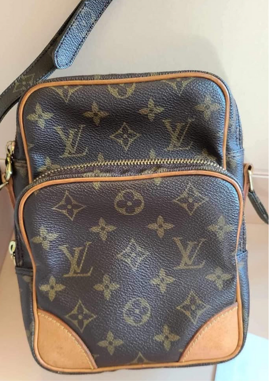 Louis Vuitton Amazon crossbody