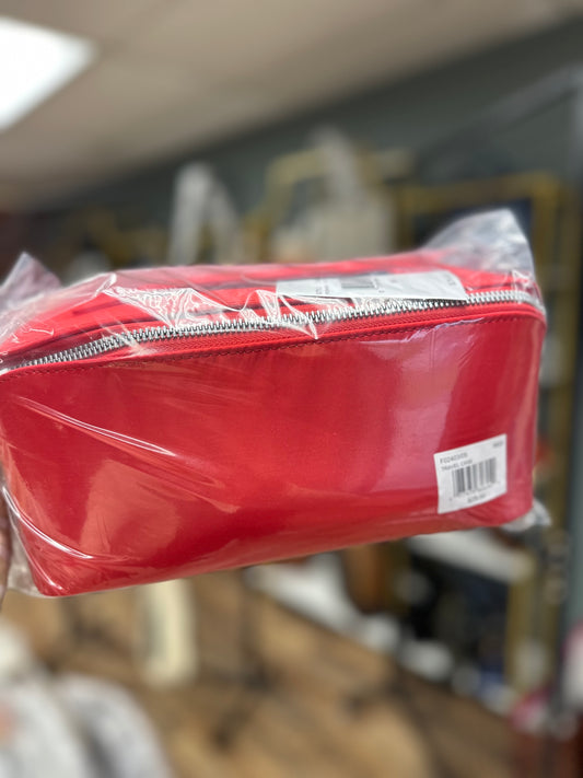 Stella makeup/travel bag Red